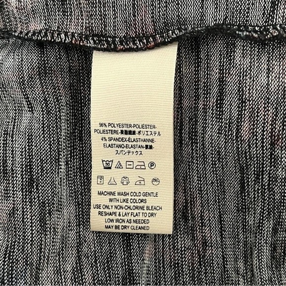 Free People Shirt Womens XS‎ Black Floral Dock Street Blouse Ruffle Boho Peasant - Picture 7 of 8